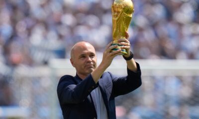 Gulf United poražen 4:3 od Al Fujairaha: Buran debi Andresa Inijeste na klupi – Andres Inijesta Gulf United debi