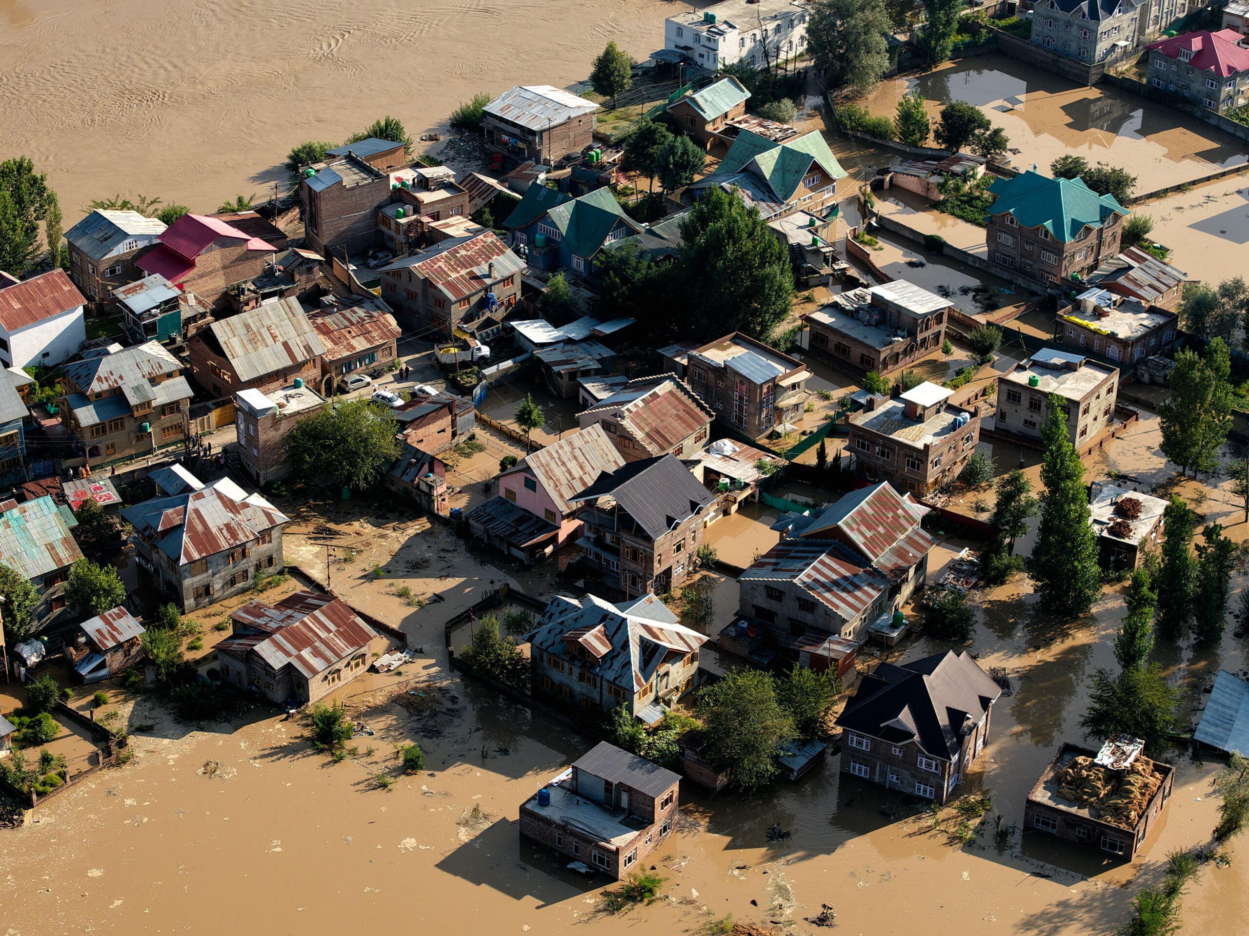 Porodica iz Virdžinije bez informacija o nestalom muškarcu nakon poplave na granici Nepala i Tibeta – nestanak na granici Nepala i Tibeta