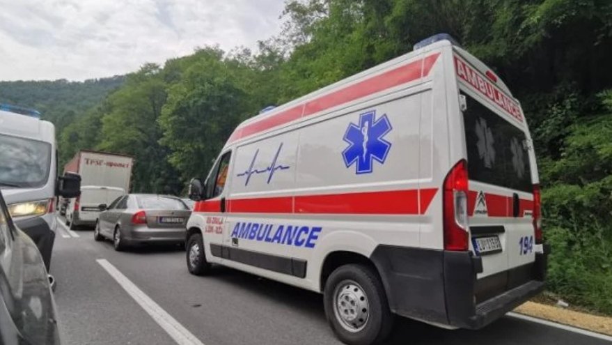 Porođaj u sanitetu kod Bogatića: Devojčica rođena za 20 sekundi, majka i beba dobro