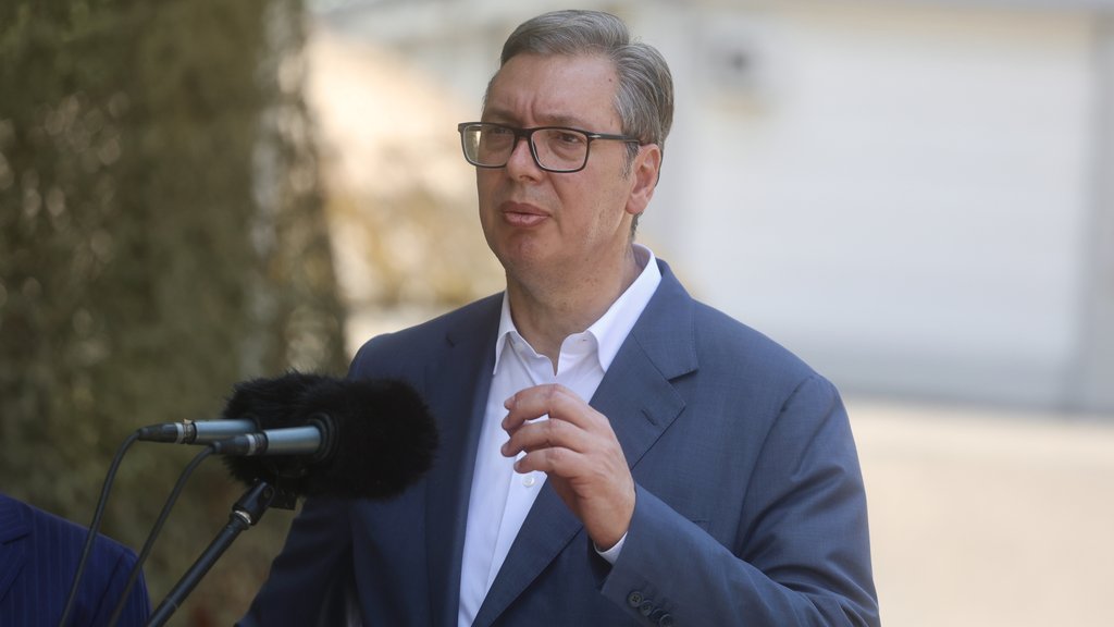 Predsednik Vučić obilazi Mačvanski okrug i razgovara sa građanima – Vučić Mačvanski okrug