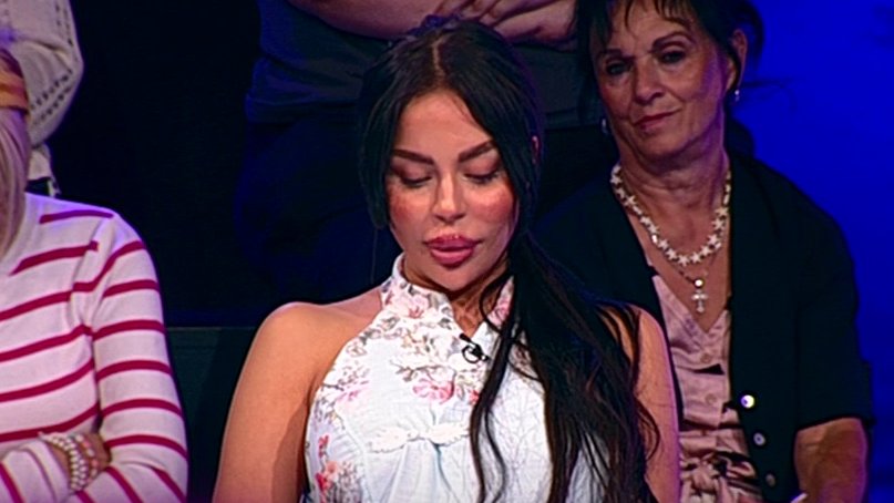 SNAGLA PORUKA UŽIVO U EMISIJI: Bivša rijaliti učesnica Ivana Šašić uputila Sofiji Janićijević jasne savete (VIDEO) – saveti Ivane Šašić za Sofiju Janićijević