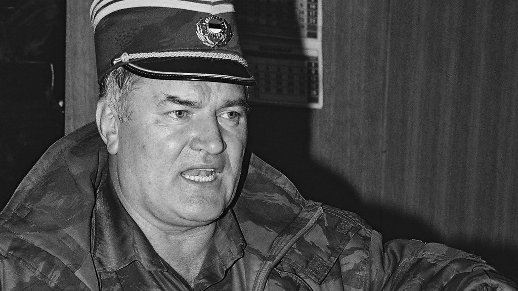 Život Ratka Mladića obeležen tragičnim gubitkom oca u detinjstvu