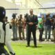 Aleksandar Vučić odbranio penal robota u Šapcu tokom demonstracije – robotski fudbaler u Šapcu