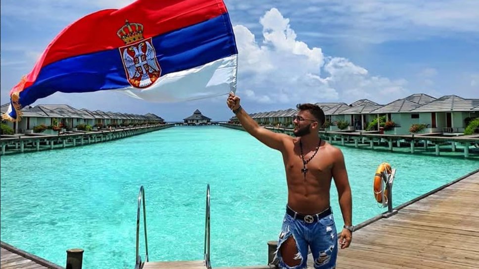 KONTROVERZNA SITUACIJA U SPLITU: Srpski influenser Marko Stojković priveden zbog tetovaža sa istorijskim likovima (FOTO) – tetovaže u Splitu