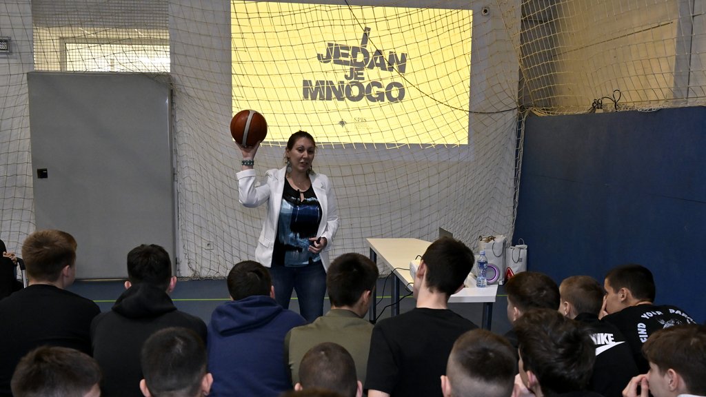 Mozzart podržava projekat 'I jedan je mnogo' za edukaciju mladih sportista – prevencija digitalnog nasilja