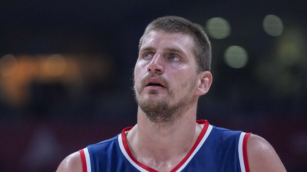 Nikola Jokić susreo dečaka u Beogradskoj areni posle pobede Srbije nad Islandom – Beogradska arena