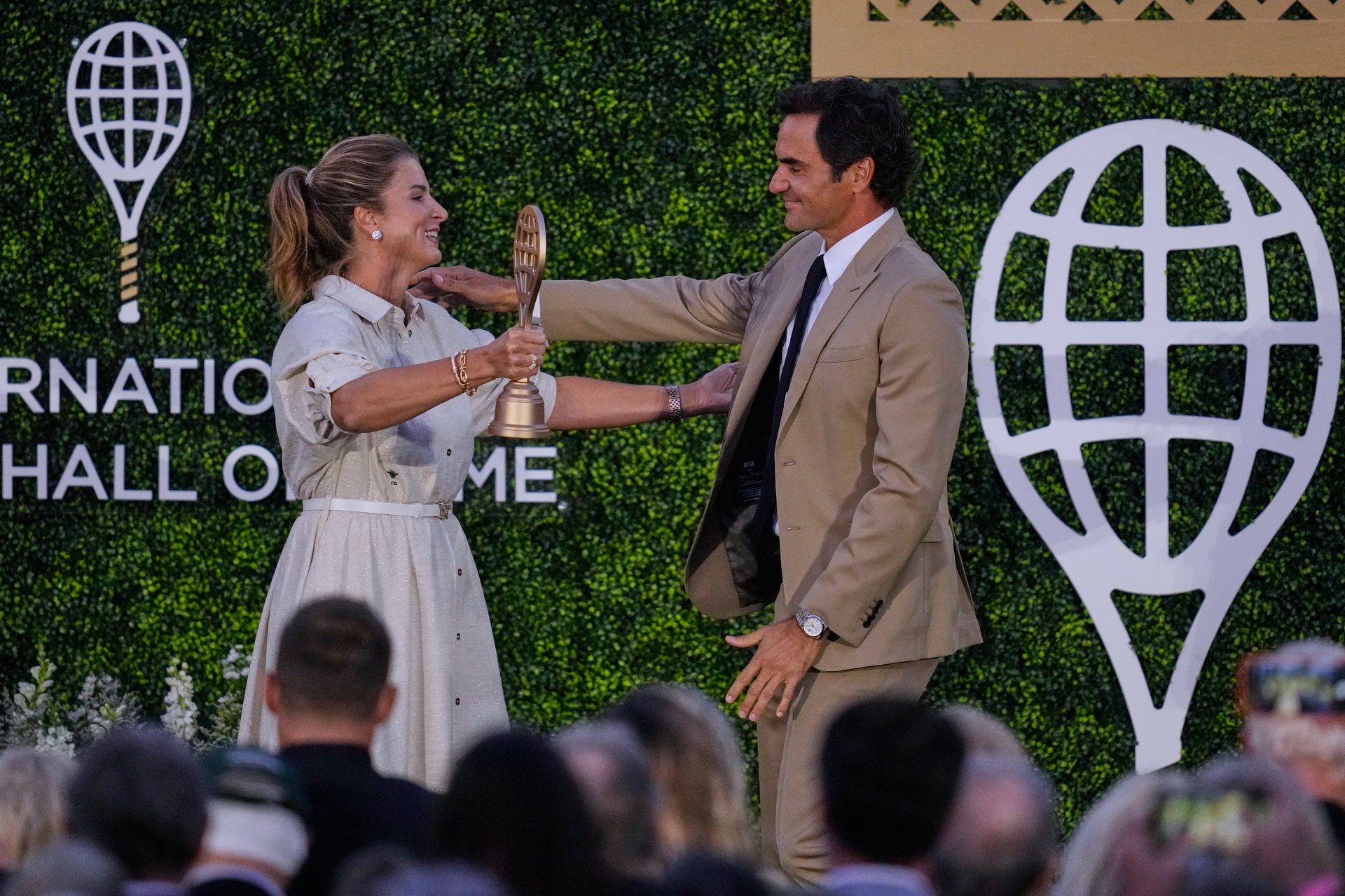 Mirka Federer otkrila anegdotu: Kako je Rodik šaljivo prokomentarisao mladog Rodžera na početku karijere