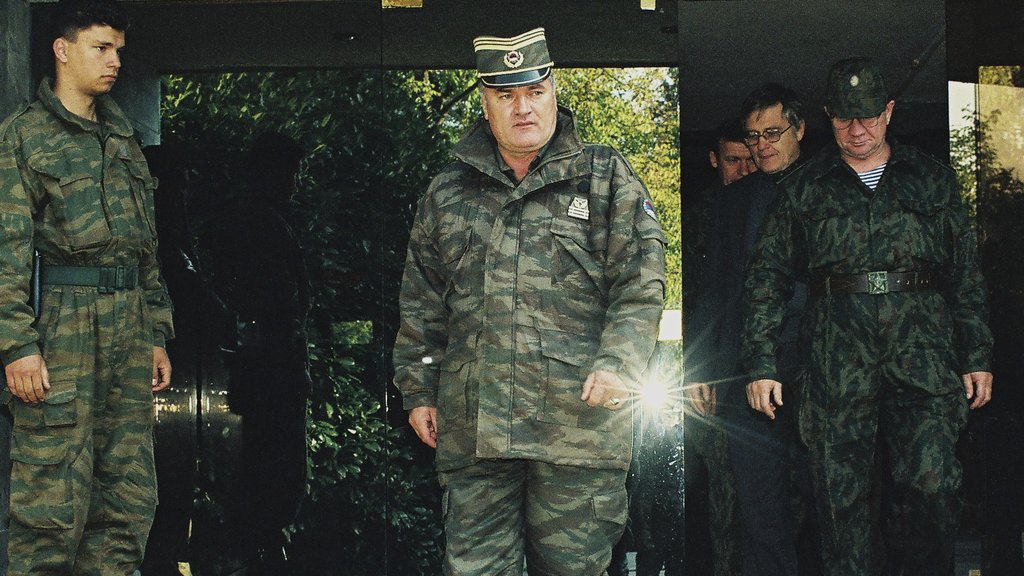 Priča o Ratku Mladiću: Kako je helikopter spasio život devojčici iz Goražda