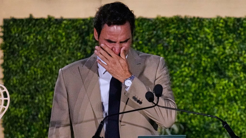 Rodžer Federer primljen u Kuću slavnih tenisa tokom emotivne ceremonije u Njuportu – Kuća slavnih tenisa