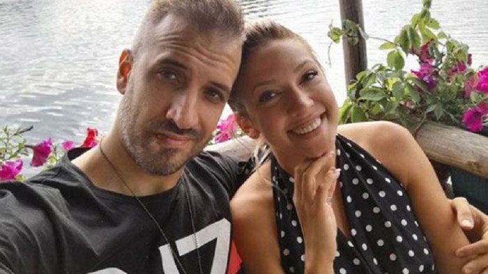 SUSRET KOJI JE MNOGE IZNENADIO: Milica Todorović i Miloš Paunović ponovo zajedno na događaju u Beogradu (FOTO) – susret u Beogradu