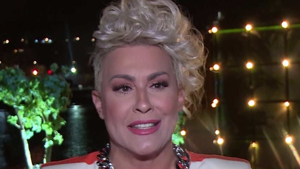 DEVOJAČKI STRAHOVI I PORODIČNA DISCIPLINA: Indira Levak otkrila detinjstvo i prvi susret sa muzikom (FOTO) – detinjstvo i porodična disciplina