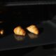 Kako napraviti domaće kroasane koji ostaju mekani i ukusni (VIDEO) – recept za domaće kroasane