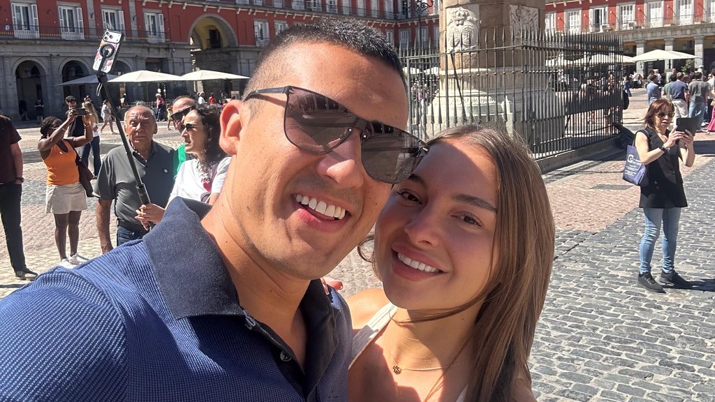 MURAT I SARA DONOSE NOVU ODLUKU: Započinju zajednički život u Španiji, porodica ih podržava (FOTO)