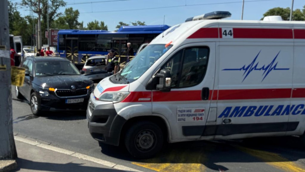Saobraćaj u prekidu kod Pojata: Težak udes na auto-putu, ima mrtvih