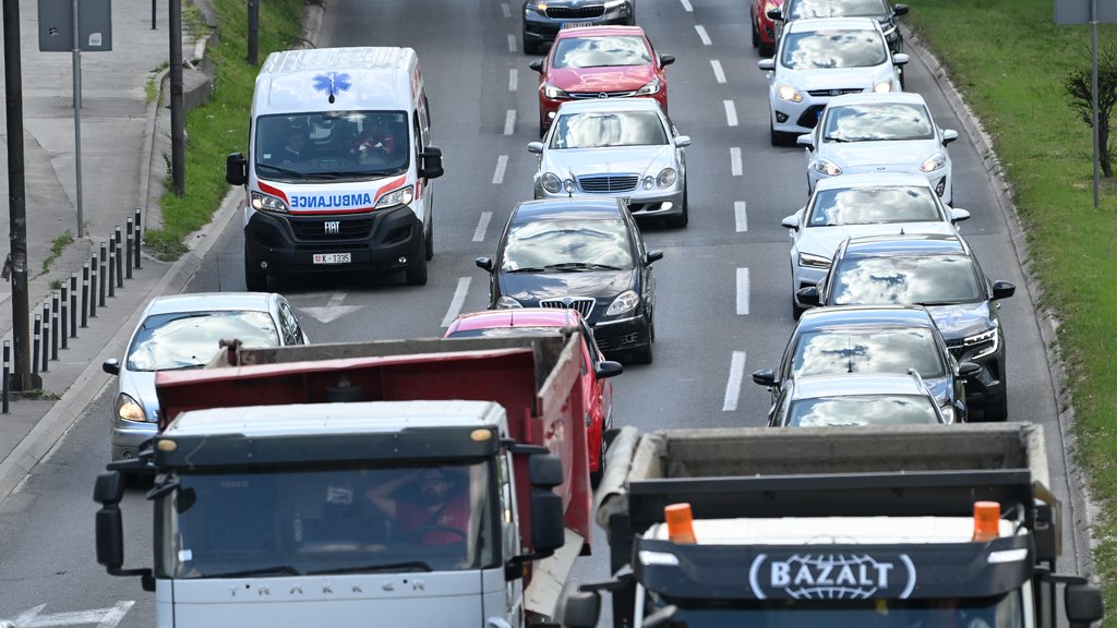 Zadržavanja za teretnjake na granici: Šid četiri sata, Horgoš, Kelebija i Batrovci po tri sata