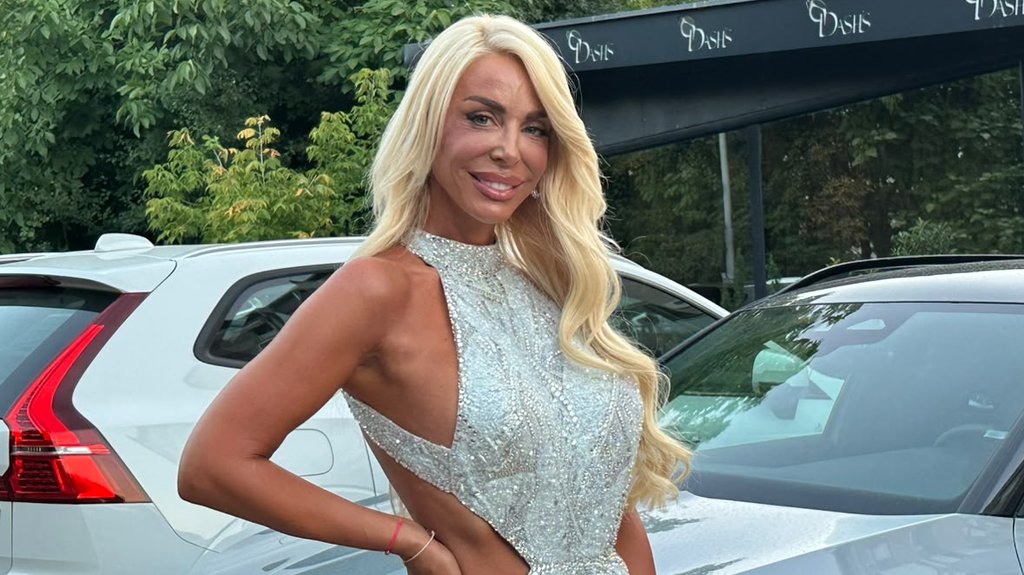 IZNENAĐENJE NA DRUŠTVENIM MREŽAMA: Bojana Lazić objavila fotografiju sa ocem, fanovi komentarišu njegov mladalački izgled (FOTO) – Bojana Lazić otac