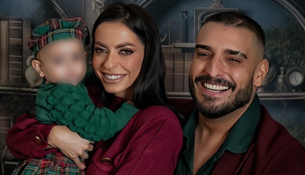 KO BI REKAO DA VEĆ TAKO UŽIVA: Ćerka Darka Lazića veselo pliva u bazenu, mama podelila snimak (FOTO)