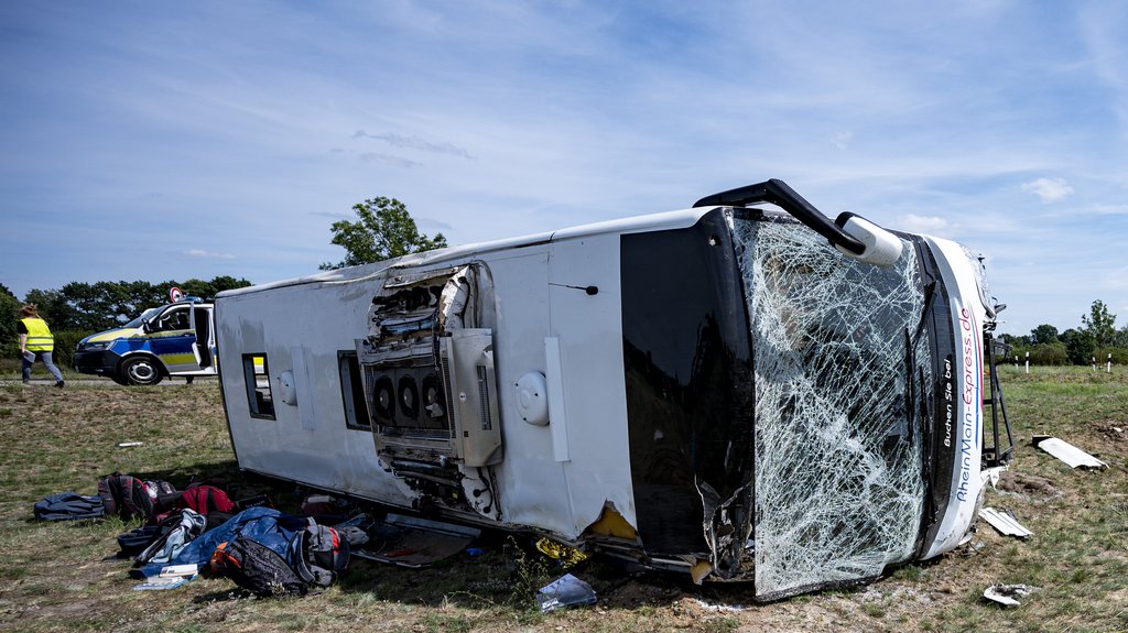 Prevrtanje autobusa na jugu Sinaja: 16 poginulih, 28 teško povređenih