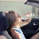 Da li voda iz flaše u vrelom automobilu može biti štetna
