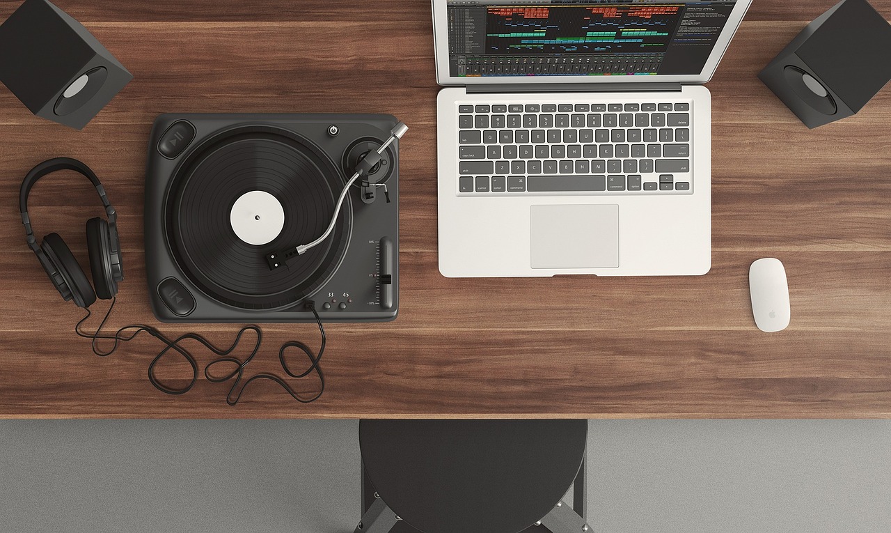 Lenovo predstavlja IdeaPad Vibe od 700 dolara kao konkurenciju MacBook Neo-u – Lenovo IdeaPad Vibe