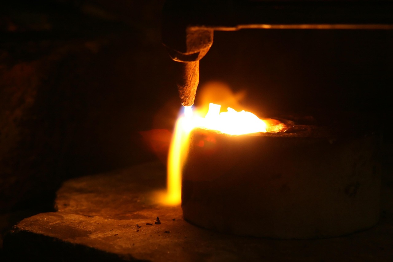 Manjak platine podiže cenu na 1.768 dolara po unci zbog smanjene ponude