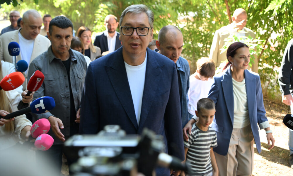 Aleksandar Vučić otkriva: Kako sam zavoleo košarku i trenirao u Partizanu – Aleksandar Vučić PodkAVst intervju