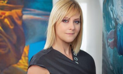 Ivana Živić otvara izložbu i komentariše kič na umetničkoj sceni – šunda i kiča na umetničkoj sceni