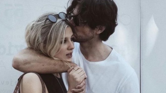 POZNATA PEVAČICA PROMENILA NAČIN ŽIVOTA ZBOG LJUBAVI: Nevena Božović letnje dane provodi u Budvi sa porodicom (FOTO)