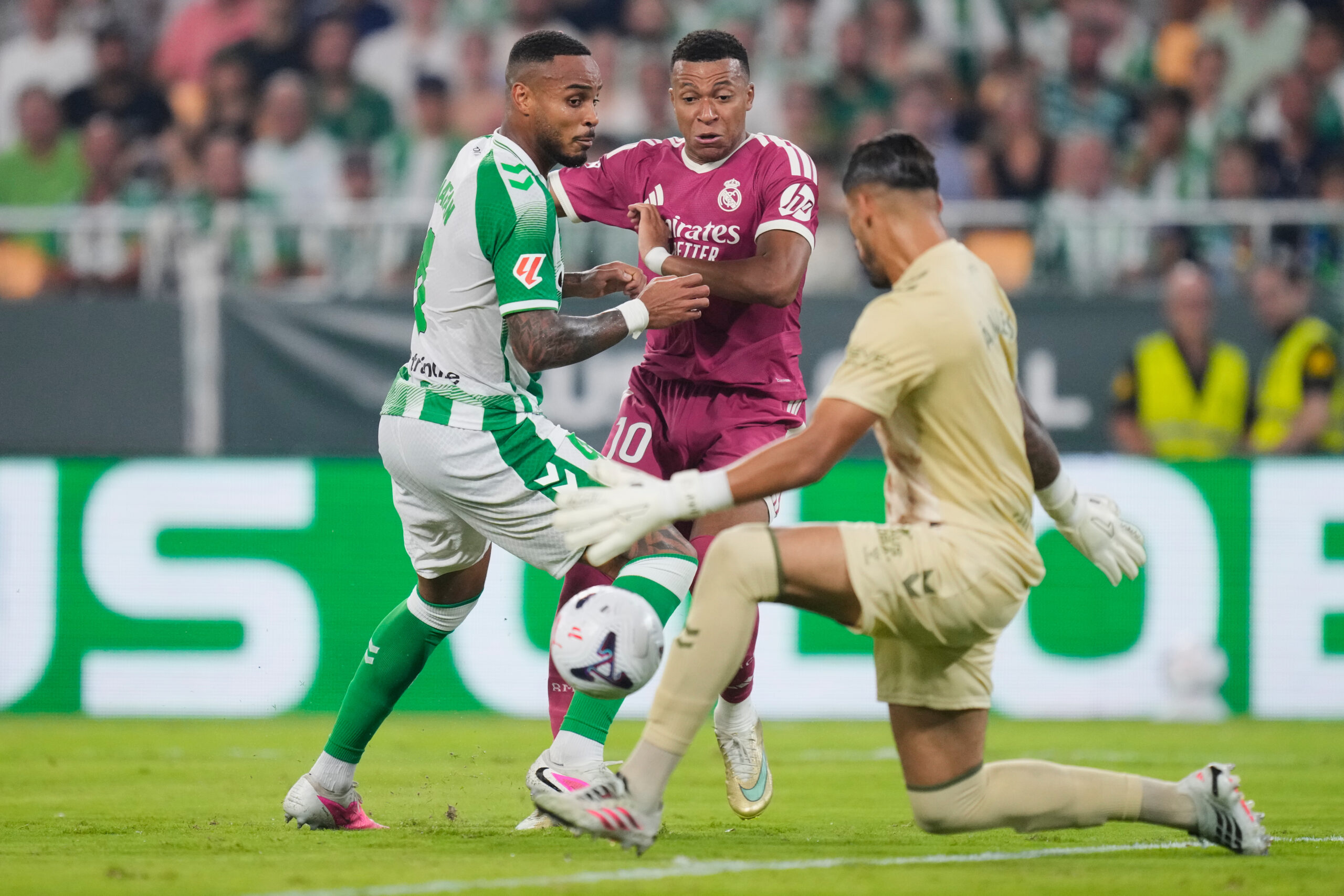 Alvaro Vales: Ovako sam pročitao penal Kilijana Mbapea protiv Reala – Alvaro Vales Betis penal