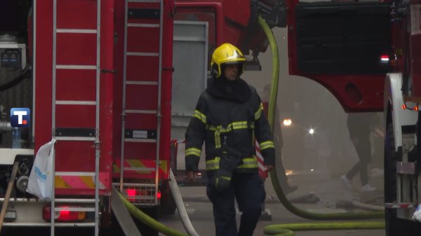 Gust dim iznad Smederevske Palanke: Požar buknuo u nehigijenskom naselju – požar u Smederevskoj Palanci