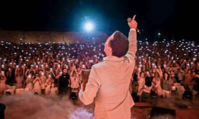 KAKVO VEČE U NIŠKOJ TVRĐAVI: Peđa Jovanović oduševio publiku spektakularnim koncertom (FOTO) – koncert Peđe Jovanovića