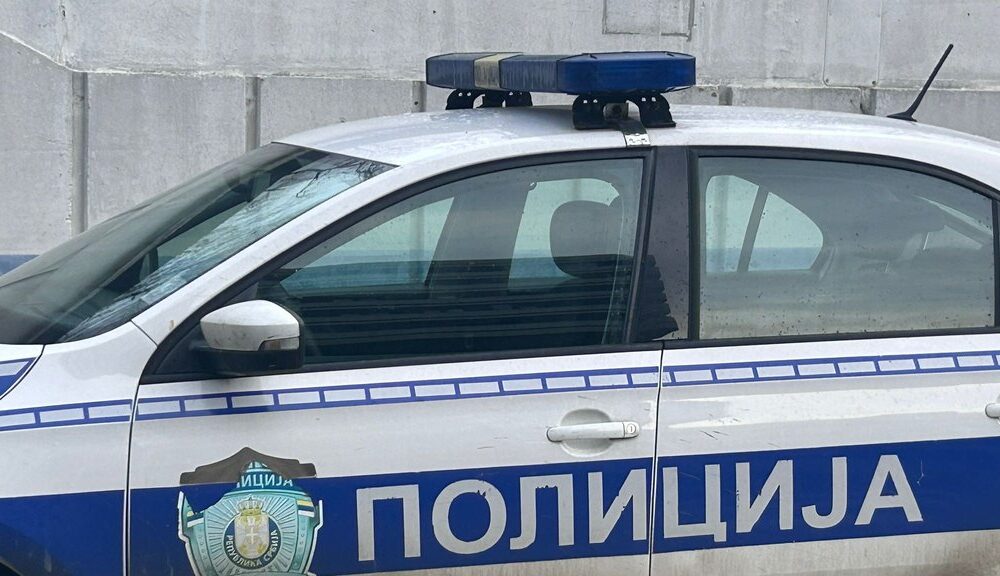 Naoružani napadači upali u kuću biznismena kod Novog Pazara: Detalji incidenta – napad u Novom Pazaru