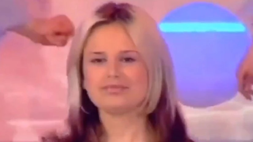 NEPREPOZNATLJIVA TRANSFORMACIJA INDI ARADINOVIĆ: Pevačica otkrila kako je izgledala na početku karijere (FOTO)