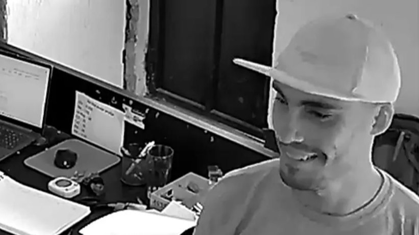 Dvojica policajaca uhapšena zbog zloupotrebe fotografije tela u Danilovgradu – napad u Danilovgradu