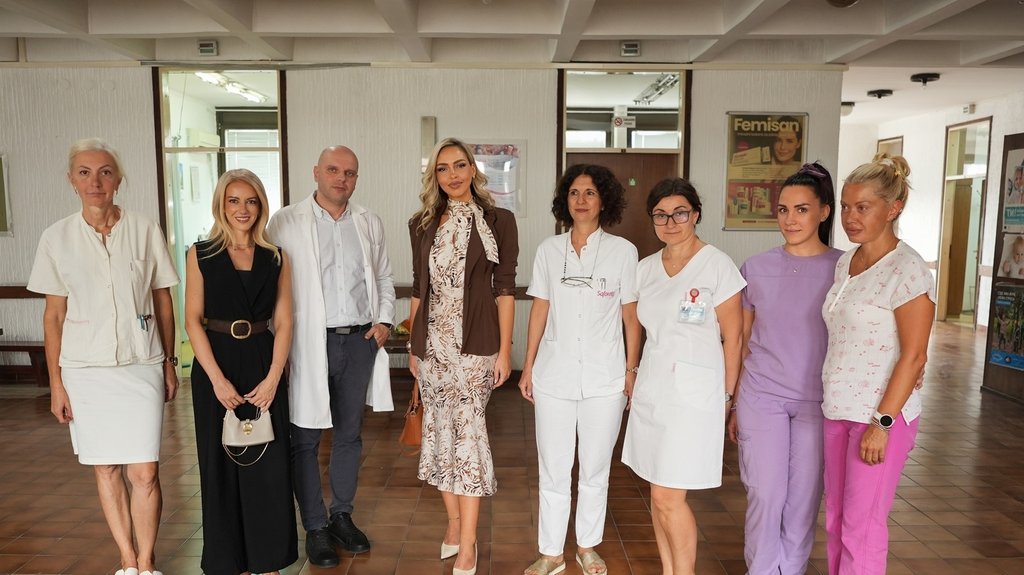 Fondacija Mozzart donirala opremu Domu zdravlja Užice: Novi aparat za bojenje PAPA pločica olakšava prevenciju – Fondacija Mozzart donirala Domu zdravlja Užice