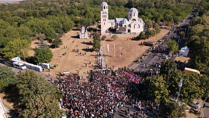 Izmene saobraćaja u Beogradu zbog sahrane Ratka Mladića na Topčideru