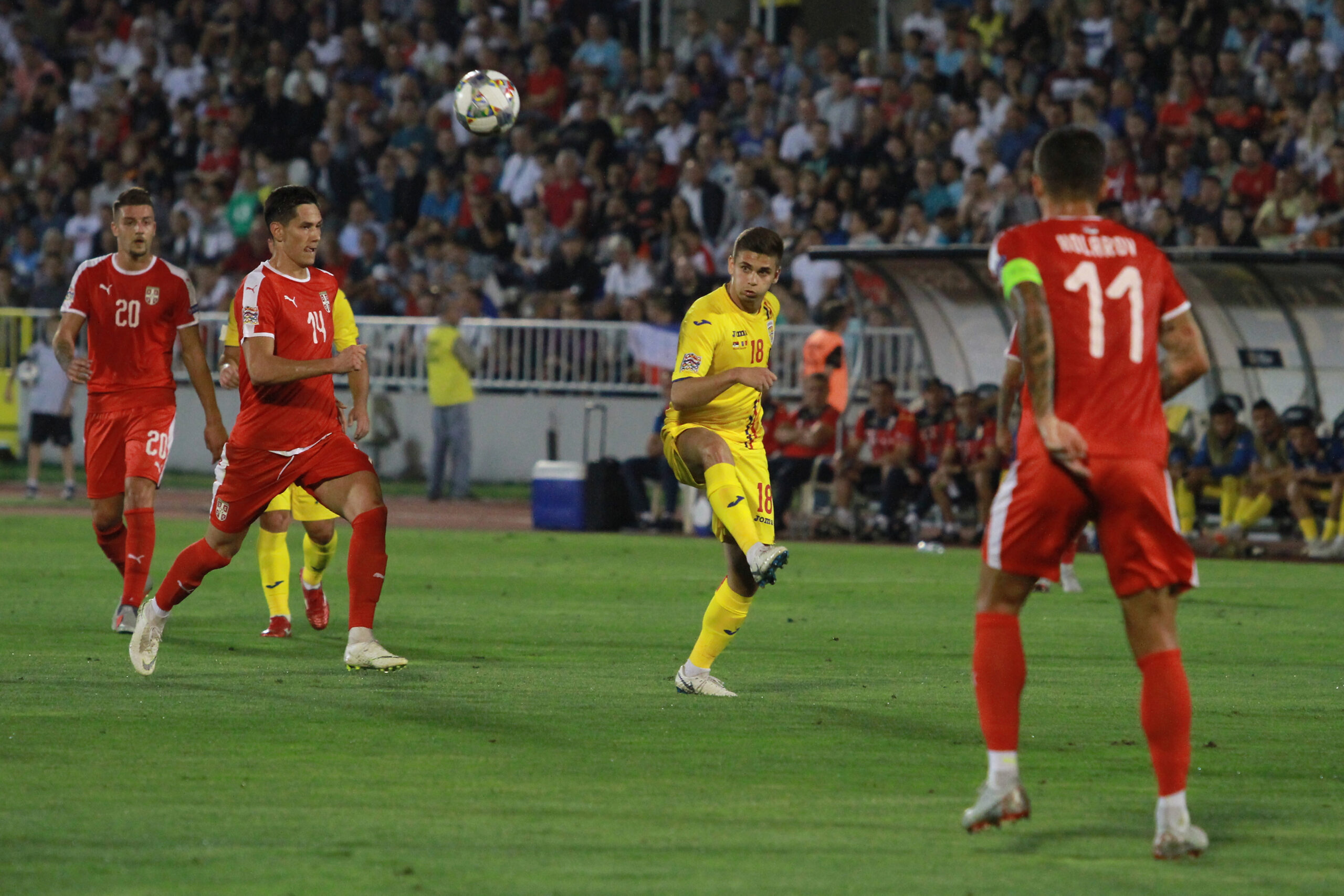 AEK i LASK otvorili Ligu šampiona majstorijom Razvana Marina: Pogledajte gol koji je oduševio Atinu