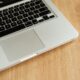 Kako da desnim klikom upravljate na MacBook uređaju bez miša ili dodatnih alata – desni klik na MacBook