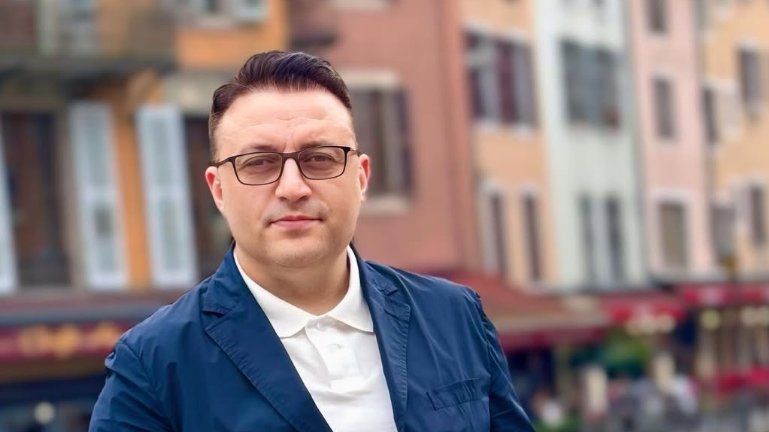 NOĆNI INCIDENT U SKOPLJU: Aziz Murati ranjen u pucnjavi, policija traga za napadačima (FOTO) – napad u Skoplju