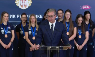 Predsednik Vučić organizovao prijem za bronzane odbojkašice Srbije