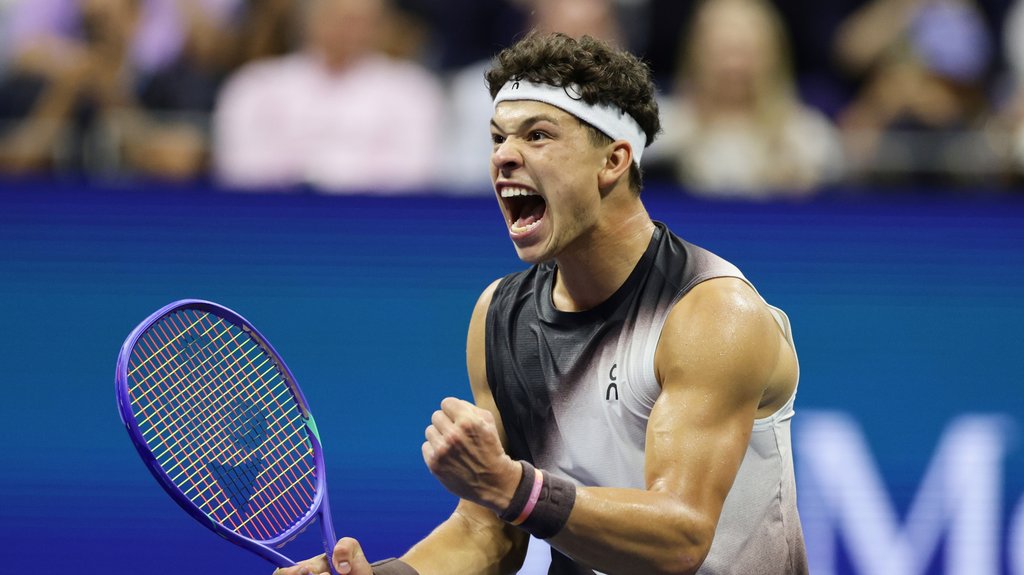 Ben Šelton savladao Karlosa Alkaraza u pet setova i prekinuo 28-godišnji niz na US Openu – Ben Šelton US Open