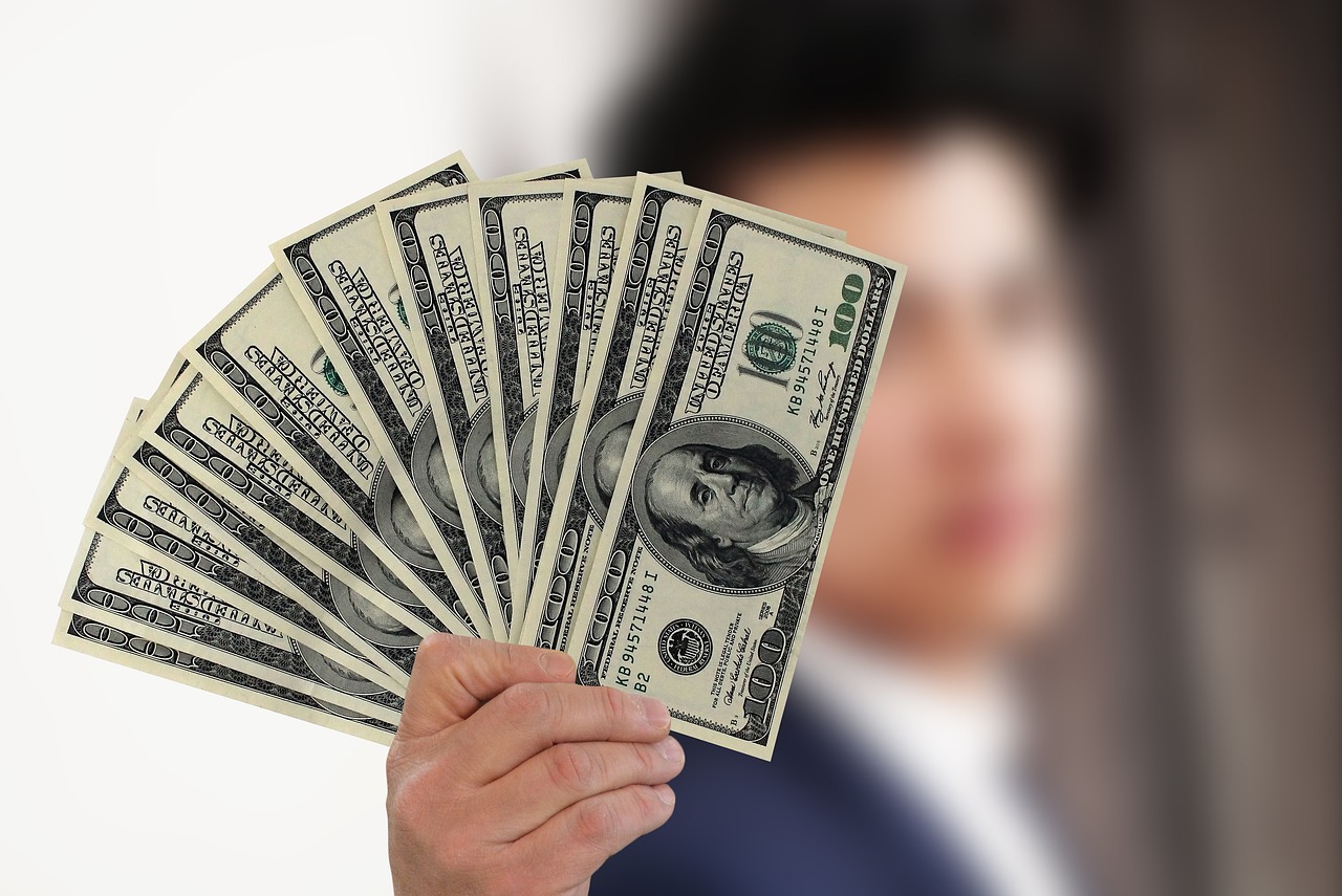 Singapur povećava platu premijeru na 3,6 miliona dolara radi borbe protiv korupcije – plata premijera Singapura