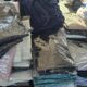 Zaplenjena falsifikovana garderoba i parfemi na granici sa BiH: Jedan uhapšen