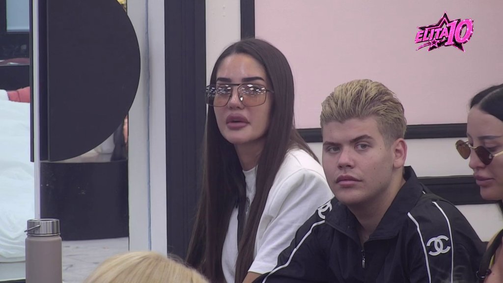 FILIP CAR MENJA PRAVILA U ODNOSU SA ANĐELOM: Gledaoci emisije Pitanja gledalaca svedočili njegovoj odluci (VIDEO) – Filip Car i Anđela Đuričić