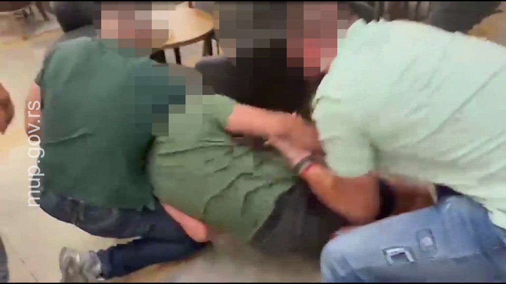 Hapšenje u Beogradu zbog iznude: Troje osumnjičenih uhvaćeno u akciji policije – iznuda u Beogradu