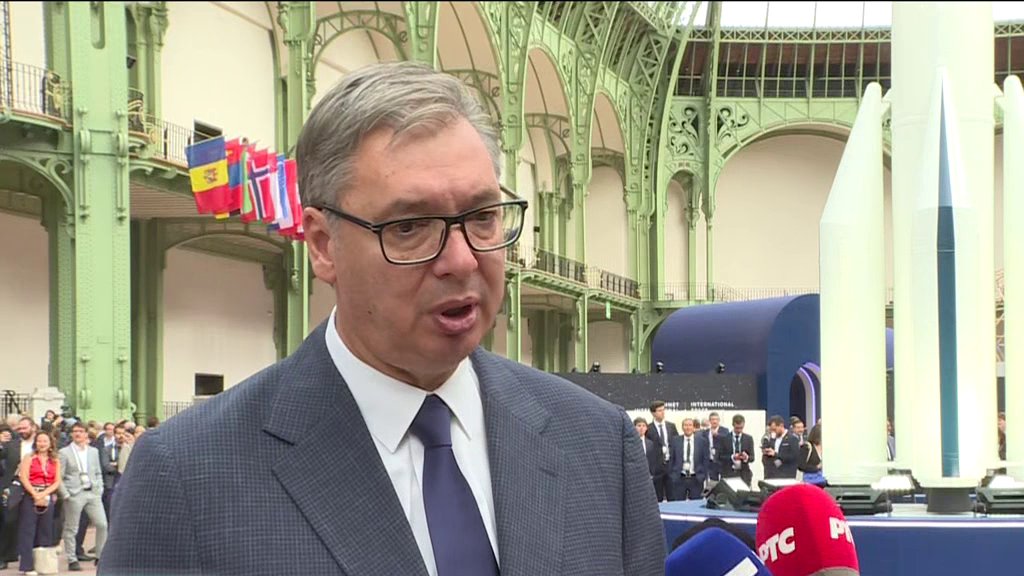 Predsednik Srbije učestvuje na međunarodnom samitu o svemiru u Parizu – samit o svemiru