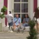 ZBOG ANELI SE SVE ZAKOMPLIKOVALO U BELOJ KUĆI: Laura Prgomet otkrila šta se dešava iza leđa pred svima (VIDEO) – napetost zbog Aneli Ahmić u Beloj kući