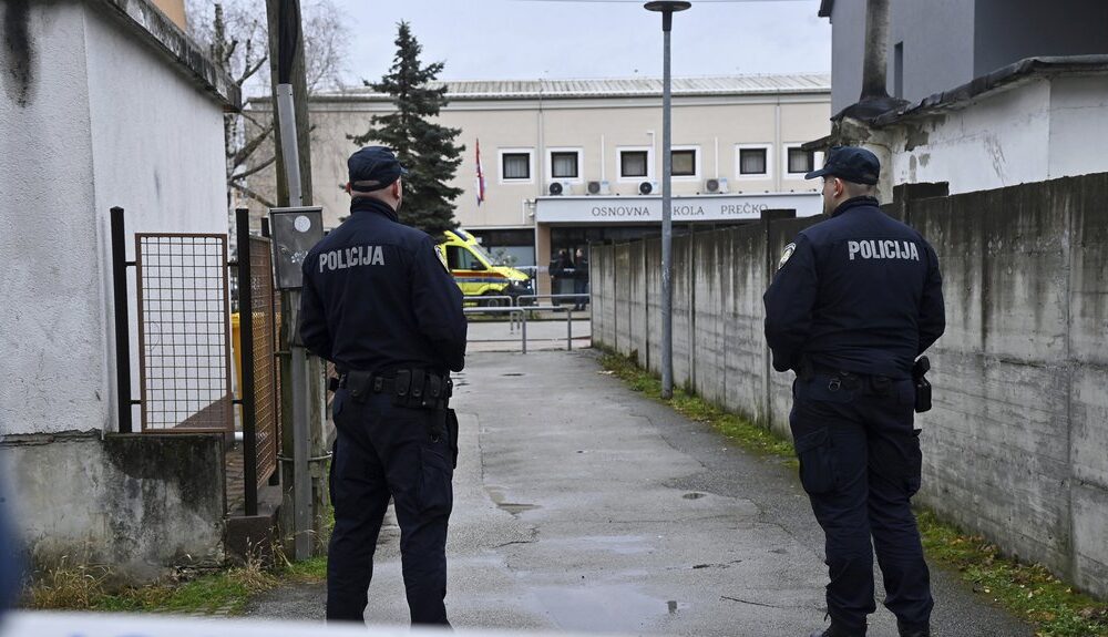 Napad učenika u srednjoj školi u Zagrebu, povređeni učenik i radnica – napad u Zagrebu