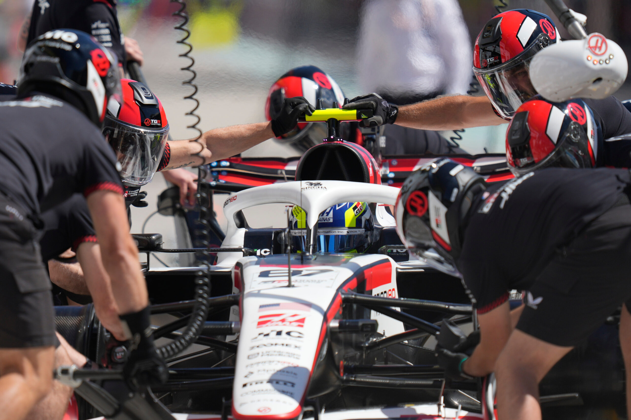 Oliver Bearman doživeo težak udes tokom FP3 na GP Španije, Haas pod znakom pitanja za kvalifikacije – Oliver Bearman Haas GP Španija