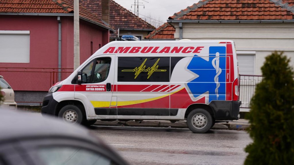 Saobraćajna nesreća u Novom Pazaru: Žena izgubila život pod kamionom